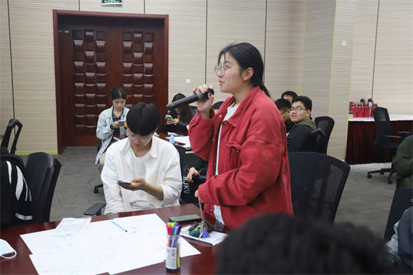 1714227888780953.jpg 图8 学生提问.jpg