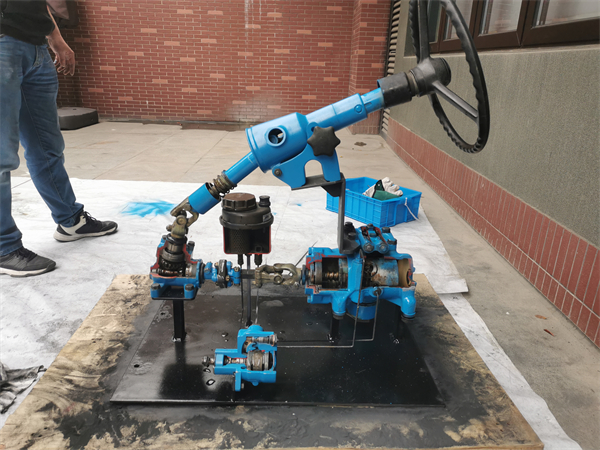 1714992900321994.jpg 图4 拼装好的机械.jpg