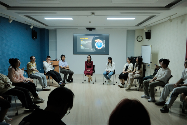 1715605788859701.jpg 图4 音乐摆渡.jpg