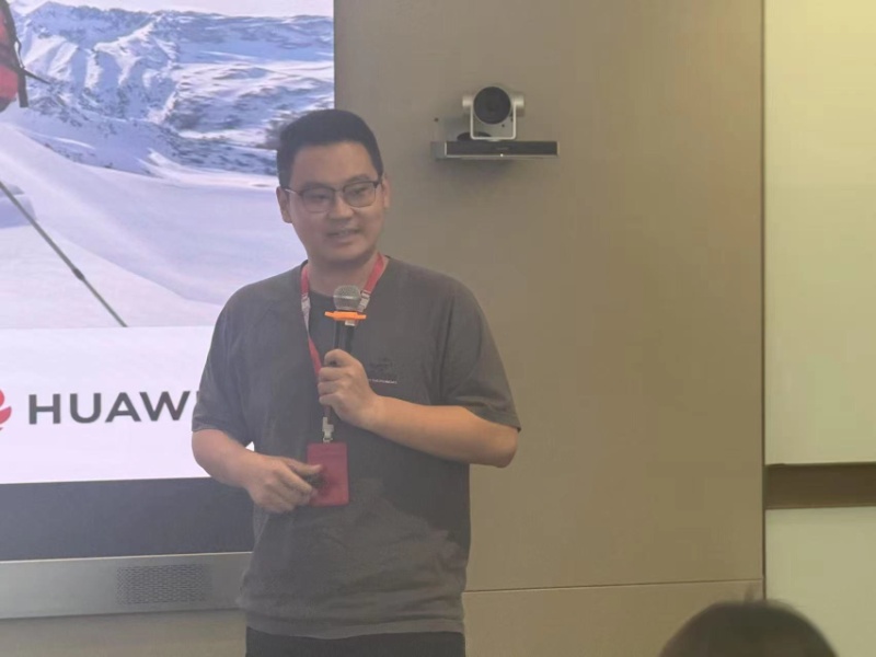 1753274424828418.jpg 张锦辉学长分享交流_resized.jpg