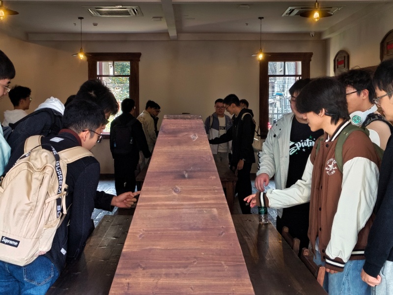 图4 参观中共苏州独立党支部旧址_resized.jpg